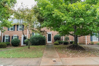 166 Buckstone Ln, Spartanburg, SC 29307