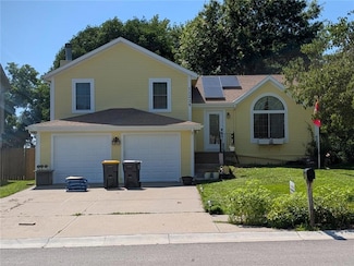 11228 N Central St, Kansas City, MO 64155