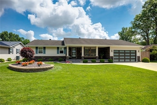 1003 Flame Ave, Effingham, IL 62401