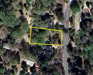 1254 Portillo Ln, Lake Arrowhead, CA 92352