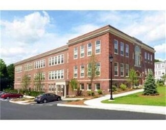 100 Nahant St Unit 390, Wakefield, MA 01880