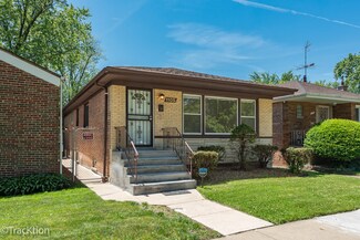1105 W 123rd St, Calumet Park, IL 60827