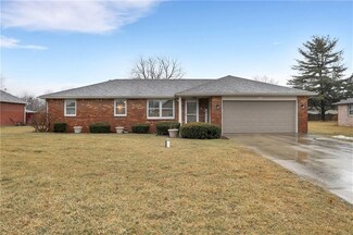 113 W Whitehall Way, Anderson, IN 46013