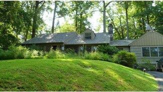 1059 Lemar Cir, Merion Station, PA 19066