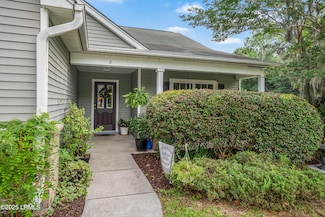 2 Waccamaw Way, Beaufort, SC 29906