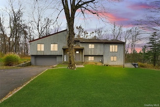 1845 Jacob Rd, Cortlandt Manor, NY 10567