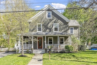 57 Central St, Concord, MA 01742