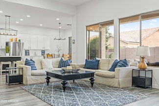 2830 E Estrella Ct, Gilbert, AZ 85296