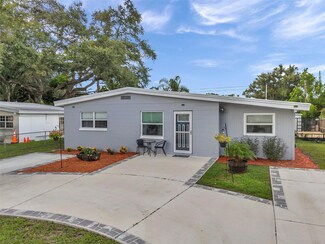 8957 91st Terrace, Seminole, FL 33777