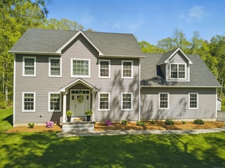 261 West St, Hebron, CT 06248