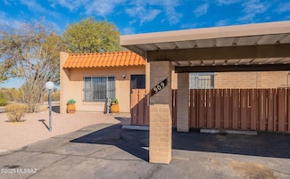 909 S Pantano Pkwy, Tucson, AZ 85710