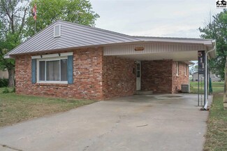 511 E 4th Ave, Saint John, KS 67576