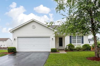 579 Virginia St, Ashville, OH 43103