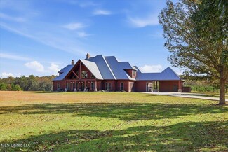 4240 Jana Ln, Kiln, MS 39556