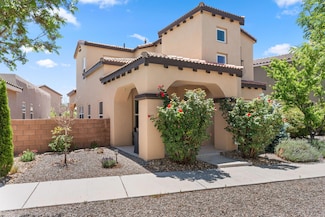 5612 Arbus Dr, Albuquerque, NM 87106