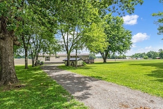 32 Jimtown Rd, Woodbury, TN 37190