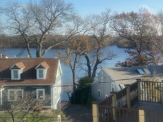 45 Draper Ave, Arlington, MA 02474