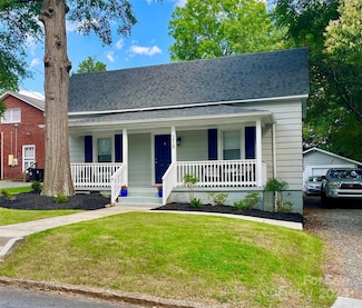 219 Moore Dr NW, Concord, NC 28025