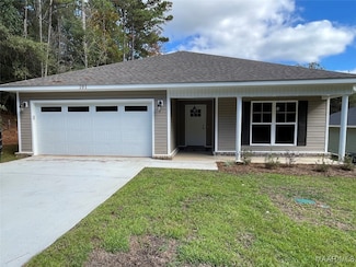 101 Curtis Cir, Daleville, AL 36322