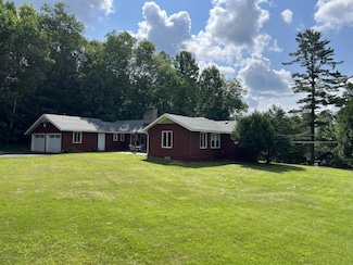 176 Glenwood Dr, Saranac Lake, NY 12983