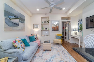 208 Park Ave Unit 1R, Hoboken, NJ 07030