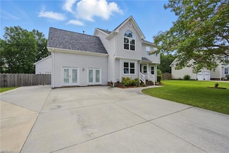 433 Cedar Pointe Ln, Chesapeake, VA 23323