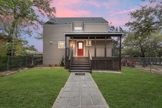 1216 Rip Jay Cir, Canyon Lake, TX 78133