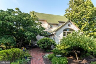 760 Forest Grove Rd, Wycombe, PA 18980