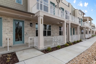 746 W Signal Crest Dr, Herriman, UT 84096