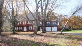 60 Howe Ln, Hollis, NH 03049