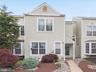 35 Parkview Way, Newtown, PA 18940