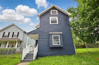 925 East St, Springfield, OH 45505