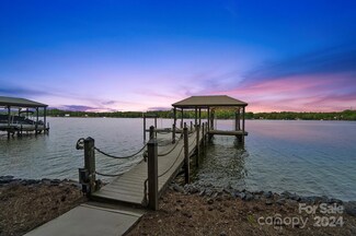 10 Sandy Cove Rd, Clover, SC 29710