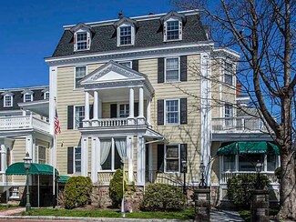 38 Bellevue Ave Unit 38, Newport, RI 02840