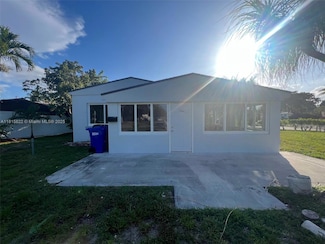 17690 NE 19th Ave, North Miami Beach, FL 33162