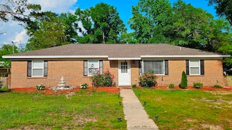 1202 Sunshine Dr, Crestview, FL 32539