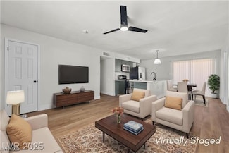 728 Carpenter Dr, Las Vegas, NV 89107