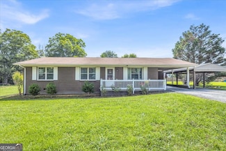 129 Green Meadow Ln NE, Calhoun, GA 30701