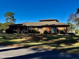 1020 Dixie Trail, Williamston, NC 27892