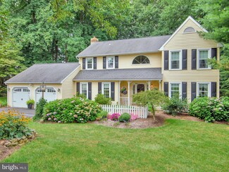3 Nottingham Dr, West Grove, PA 19390