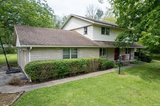 1310 W Woodland Dr, Marion, IN 46952