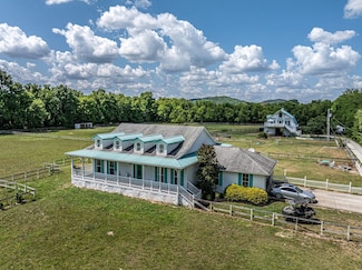 2290 Osburn Rd, Arrington, TN 37014