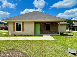 162 Willard Ln, Opelousas, LA 70570