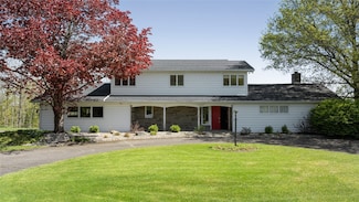 67 W Hill Rd, Vestal, NY 13850