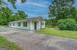1198 E Atlanta Rd, Stockbridge, GA 30281