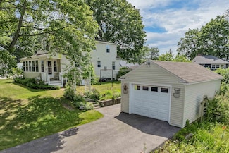 18 Cross St, Allenstown, NH 03275