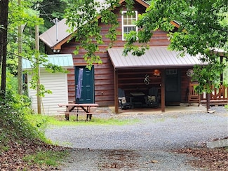 870 Morton Dr, Ellijay, GA 30540