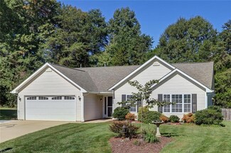 4493 Old Wood Ct, Kernersville, NC 27284