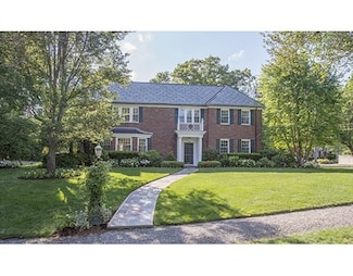 107 Dartmouth St, West Newton, MA 02465