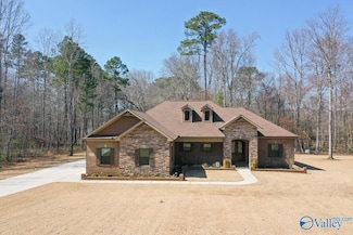 229 Goosepond Island Dr, Scottsboro, AL 35769